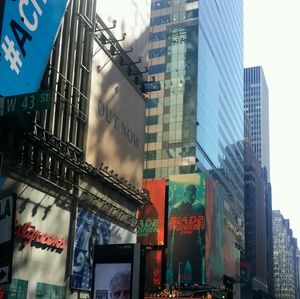 Meet your Posher, Arlene